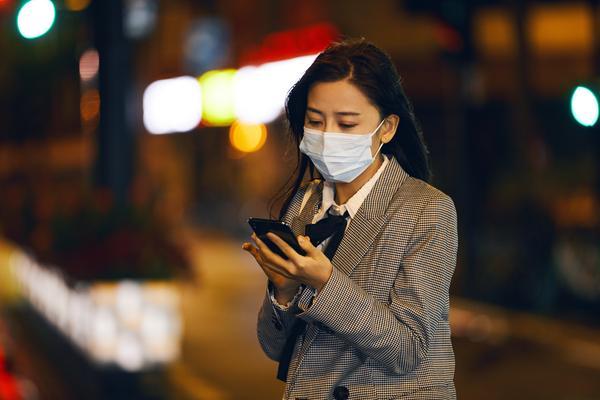 家庭暴力与过度加班的困境：如何寻求平衡与解决图1