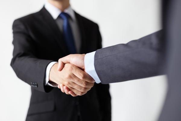 探讨肖像权的目的是保护人格尊严还是商业利益?图1