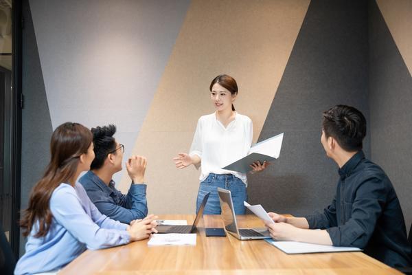 仲裁委员会的工作:为解决纠纷提供公正、高效的仲裁服务 图2