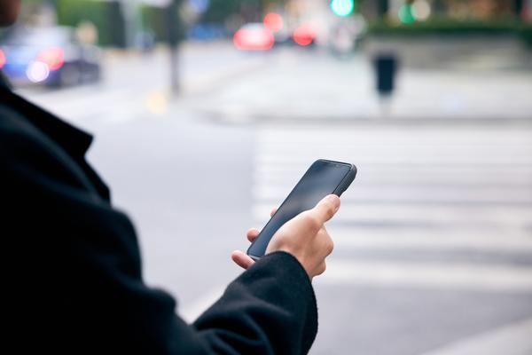 《侵犯人肖像权举报电话曝光，保护自己的权益》图1