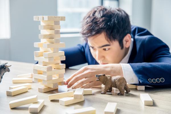 乐高积木玩具交通事故案例：惊险瞬间让人捏把汗！图1