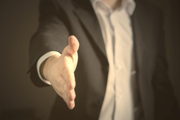 毕业公司法务加班：法律实务与风险防范 图2