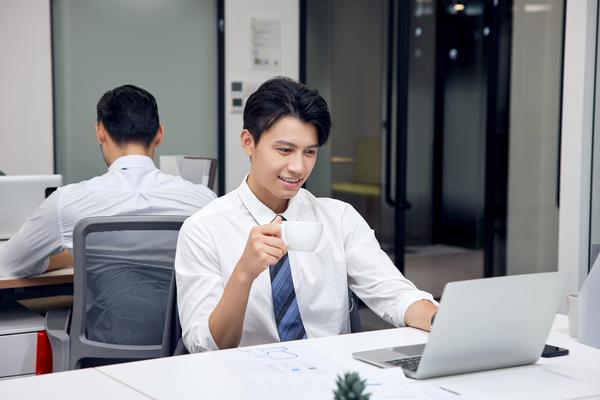 法定节假日与行政执法期限扣除规则|工作日定义与执法程序 图1