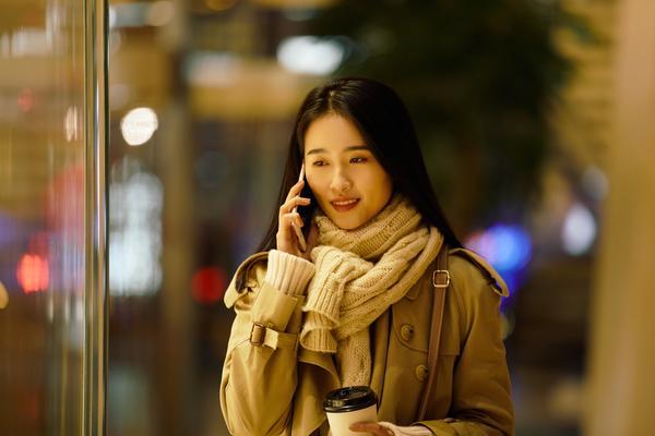 打电话给法院，但对方不接，可以尝试以下几种方式 图2