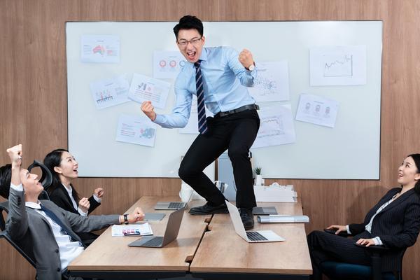 《婚姻家庭中的男性角色：挑战与机遇》 图1