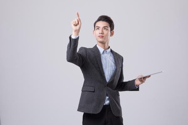 家庭暴力对男性的影响：一个受害者的成长与自愈之路 图1