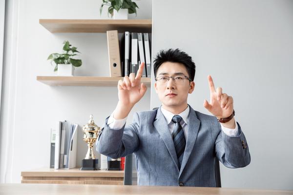 家庭暴力：男性对女性的恶劣行为 图2