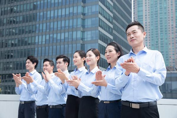 电子商务法的实施及其对市场的影响 图1