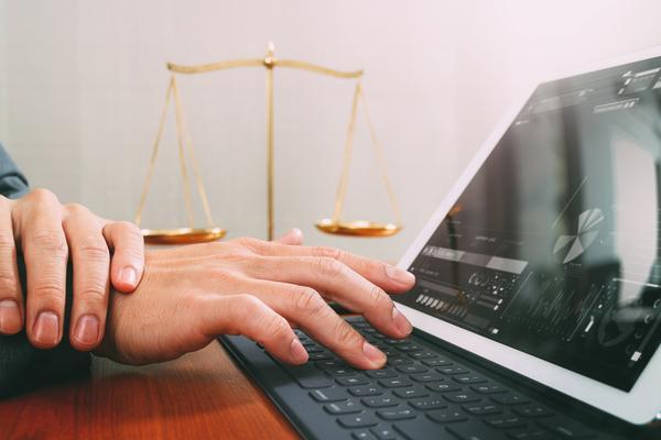 创业公司法人变更成功 图2