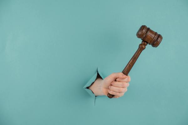 反诈中心与隐私权的法律边界：从打击犯罪到权利保护的平衡 图1