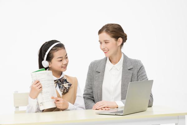 《易烊千玺侵犯隐私权事件引发关注：公众人物如何保护个人隐私》 图2