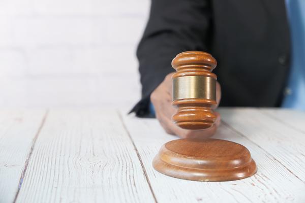 《侵犯名誉权罪的具体刑罚及常见行为分析》图1