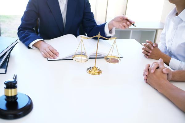 公司法人变更遇阻，法务纠纷引人忧图1