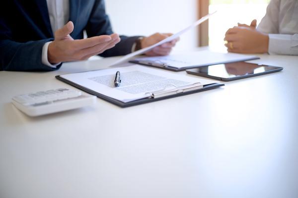 劳动仲裁委员会兼职仲裁员招聘启示 图1