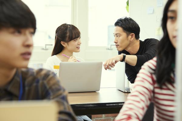 《肖像权合同整理与笔袋设计：合同技巧与创意设计》图1