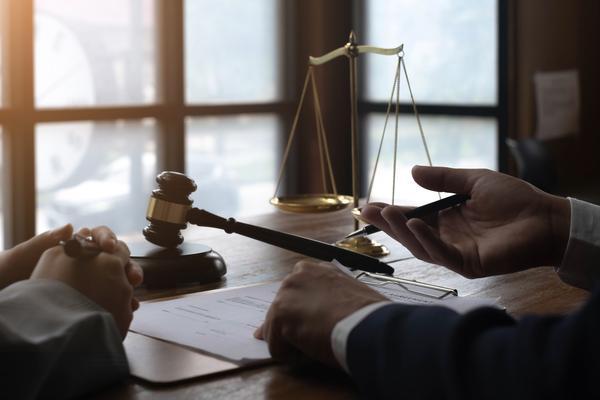侵权责任法与道交法76条：交通事故责任认定与赔偿实务探讨 图1
